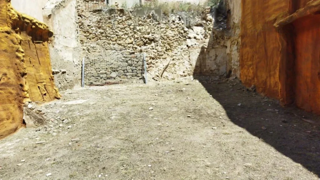 Solar urbano de 177m en Ortega Melgares