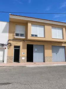 Vivienda a estrenar con bajo en La Paca, Lorca - fotografía 1