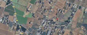 Vista aérea de parcelas agrícolas y caminos rurales en Purias, Lorca